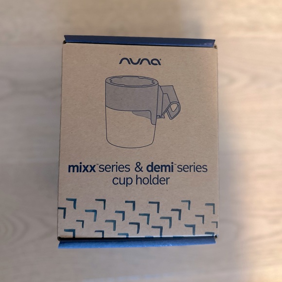 NUNA Mixx & Demi Series Cup Holder – NEW in Box! - Picture 1 of 5
